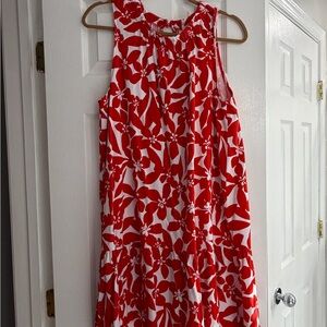 Red & White Floral Sleeveless Shift Dress